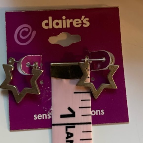 Claire's Star Earrings - Picture 5 of 6